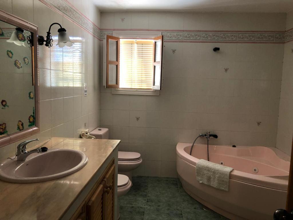Casa Rural El Alamo Villa Малага Екстериор снимка